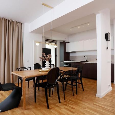 Old Fancy 2Br Pipera Apartment Voluntari Exterior photo